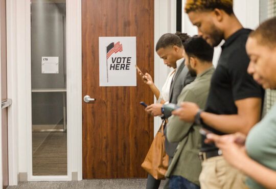 is it legal for political campaigns to text message